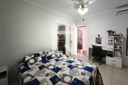 Quarto Suíte de casa à venda com 3 quartos, 470m² em Vila Santana, Campinas