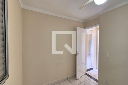 Quarto 2 de apartamento para alugar com 2 quartos, 44m² em Jardim Nova Europa, Campinas