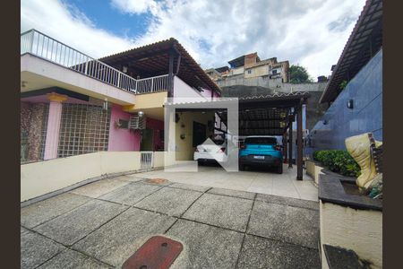 Garagem de casa de condomínio para alugar com 1 quarto, 180m² em Freguesia (jacarepaguá), Rio de Janeiro