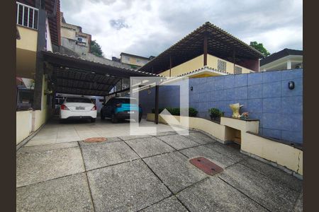 Garagem de casa de condomínio para alugar com 1 quarto, 180m² em Freguesia (jacarepaguá), Rio de Janeiro