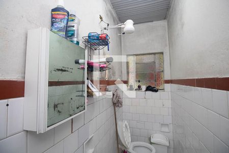Banheiro de casa à venda com 2 quartos, 140m² em Vila Medeiros, São Paulo