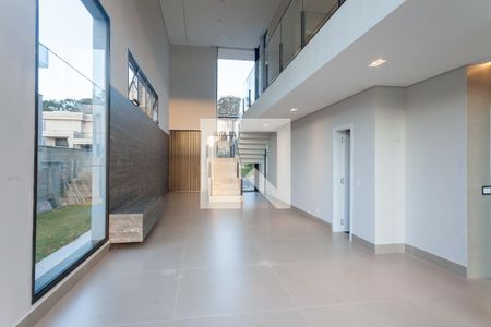 sala de casa de condomínio para alugar com 4 quartos, 410m² em Alphaville Lagoa dos Ingleses, Nova Lima