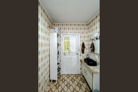 Banheiro de apartamento para alugar com 2 quartos, 165m² em Vila Canero, São Paulo