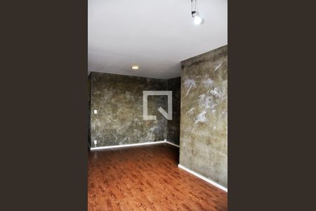 Sala de apartamento para alugar com 3 quartos, 80m² em Nossa Senhora do O, São Paulo