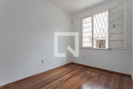 Quarto de casa à venda com 2 quartos, 59m² em Navegantes, Porto Alegre