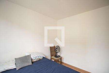 Quarto 1 de apartamento para alugar com 2 quartos, 48m² em Vila Lage, São Gonçalo