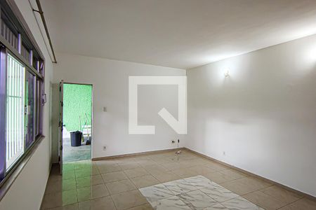 Casa à venda com 4 quartos, 210m² em Taquara, Rio de Janeiro