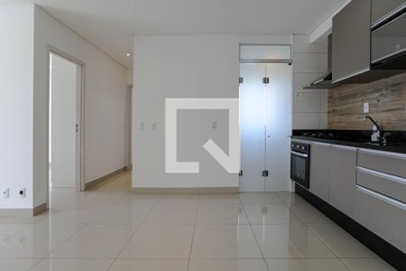Sala/Cozinha de apartamento para alugar com 2 quartos, 72m² em Vila Partenio, Mogi das Cruzes