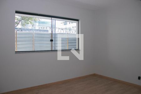 Quarto 1 de casa para alugar com 5 quartos, 271m² em Colégio Batista, Belo Horizonte