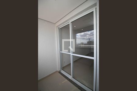 Varanda da Sala de apartamento à venda com 3 quartos, 59m² em Jardim Imperador, Guarulhos