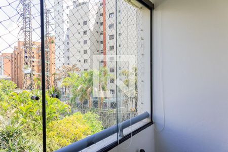 Varanda da Sala de apartamento à venda com 3 quartos, 79m² em Vila Hamburguesa, São Paulo