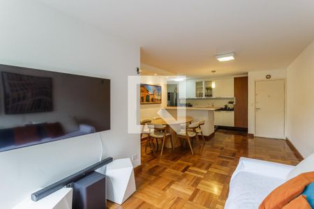 Sala de apartamento à venda com 3 quartos, 98m² em Moema, São Paulo
