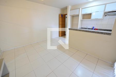 Sala de apartamento para alugar com 2 quartos, 57m² em Parque Amazonia, Goiânia