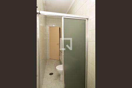 Banheiro de casa à venda com 2 quartos, 193m² em Vila Rosalia, Guarulhos