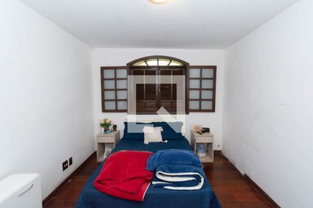 Quarto 1 de casa à venda com 3 quartos, 364m² em Califórnia, Belo Horizonte