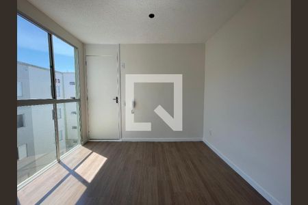 Sala de apartamento para alugar com 2 quartos, 44m² em Parque Ipe, São Paulo