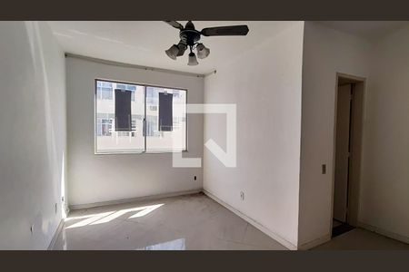 Sala de apartamento para alugar com 2 quartos, 54m² em Pechincha, Rio de Janeiro