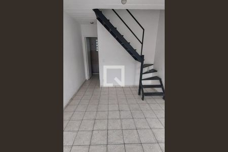 Sala de casa para alugar com 2 quartos, 60m² em Chácaras Arcampo, Duque de Caxias