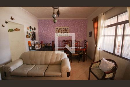 Sala de casa para alugar com 3 quartos, 150m² em Boqueirão, Praia Grande