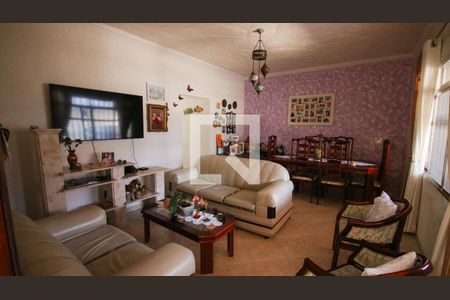 Sala de casa para alugar com 3 quartos, 150m² em Boqueirão, Praia Grande