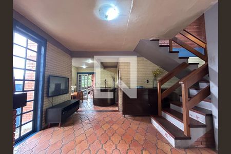 Sala de casa para alugar com 4 quartos, 290m² em Ideal, Novo Hamburgo