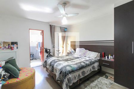 Suite de casa para alugar com 3 quartos, 120m² em Parque dos Bancarios, São Paulo