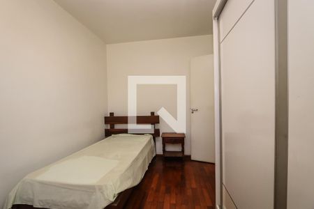 Quarto de casa de condomínio à venda com 2 quartos, 90m² em Vila Suzana, São Paulo