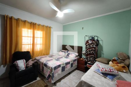 Quarto Suíte de casa à venda com 3 quartos, 175m² em Vila Lemos, Campinas