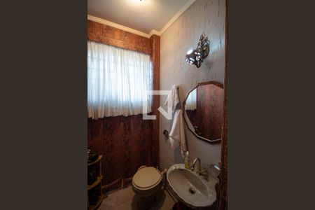 Lavabo de casa para alugar com 4 quartos, 340m² em Butantã, São Paulo