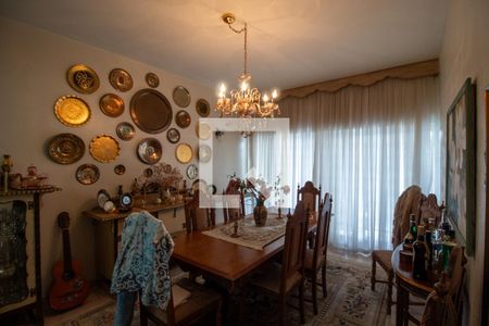 Sala de casa para alugar com 4 quartos, 340m² em Butantã, São Paulo