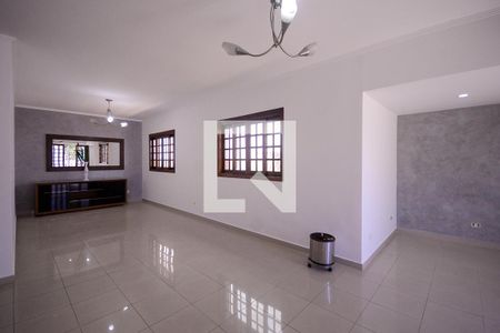 Sala de casa à venda com 3 quartos, 264m² em Cursino, São Paulo