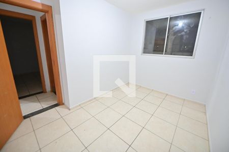 Quarto 2 de apartamento para alugar com 2 quartos, 47m² em Residencial Aquários, Goiânia
