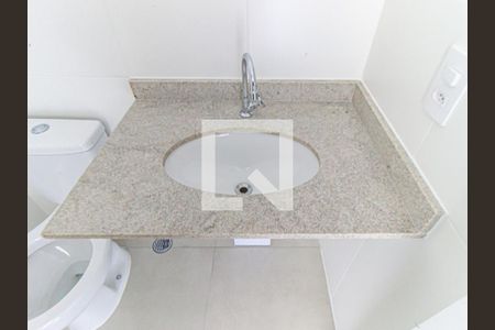 Banheiro de apartamento para alugar com 1 quarto, 28m² em Alto da Mooca, São Paulo