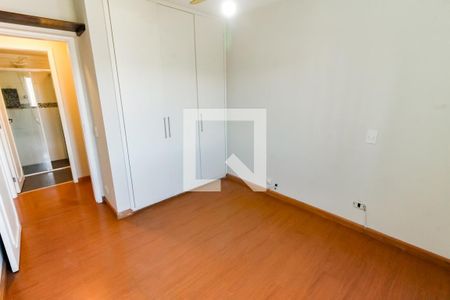 Quarto 1 de apartamento para alugar com 3 quartos, 110m² em Jardim Taboao, São Paulo