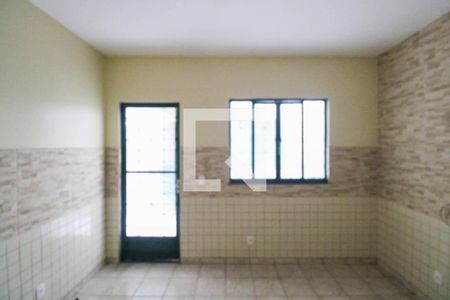 Sala de casa para alugar com 1 quarto, 40m² em Guaratiba, Rio de Janeiro