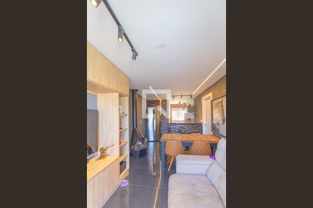 Sala de casa à venda com 3 quartos, 210m² em Harmonia, Canoas