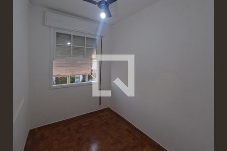 Quarto 1 de casa para alugar com 4 quartos, 120m² em Embaré, Santos