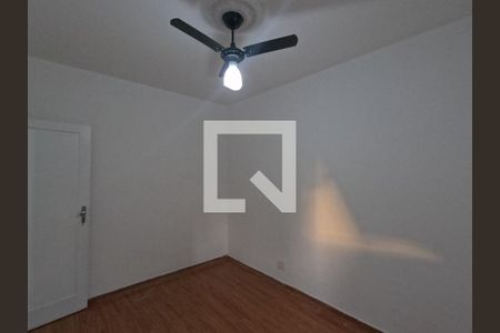 Quarto 2 de casa para alugar com 4 quartos, 120m² em Embaré, Santos