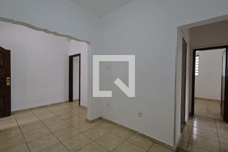 Casa à venda com 3 quartos, 90m² em São Cristóvão, Belo Horizonte
