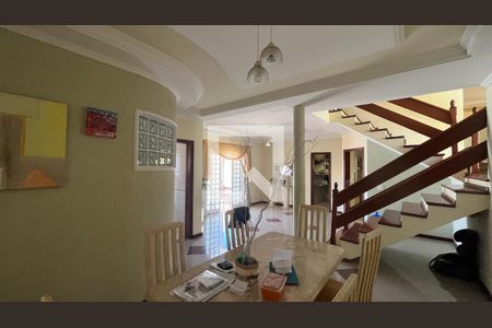 Casa à venda com 4 quartos, 280m² em Parque Alto Taquaral, Campinas