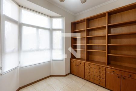 Escritório de casa de condomínio para alugar com 5 quartos, 710m² em Residencial Barão do Café, Campinas