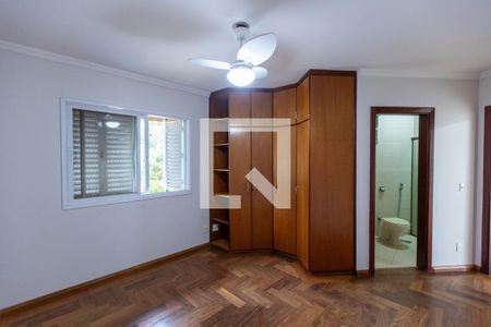 Suíte 1 de casa de condomínio para alugar com 5 quartos, 710m² em Residencial Barão do Café, Campinas