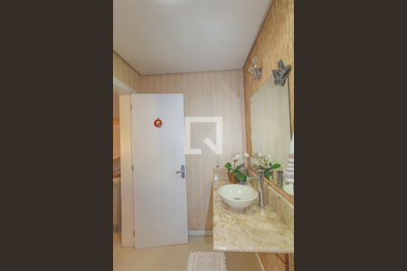 Lavabo de casa à venda com 3 quartos, 170m² em Niterói, Canoas