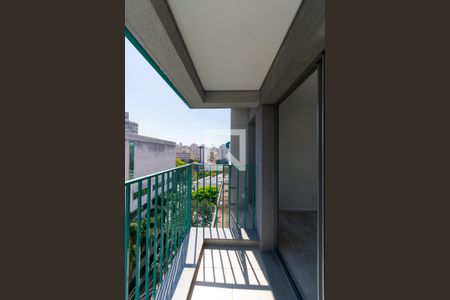 Varanda de kitnet/studio à venda com 1 quarto, 25m² em Liberdade, São Paulo