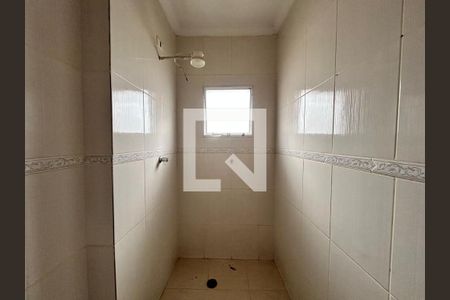 Banheiro da Suíte 1 de casa à venda com 3 quartos, 210m² em Jardim Juá, São Paulo