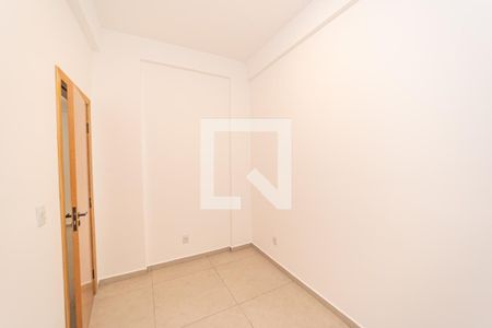 Quarto 1 de apartamento à venda com 2 quartos, 61m² em Vila Granada, São Paulo
