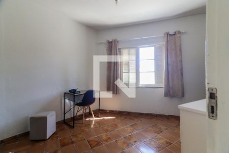 Quarto 1 de casa para alugar com 2 quartos, 75m² em Vila Tiradentes, São Paulo