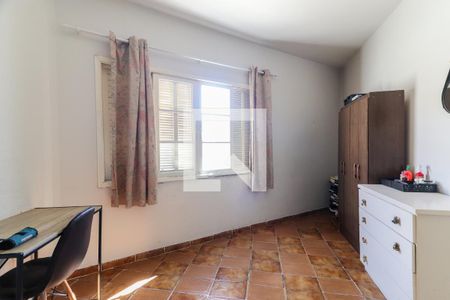 Quarto 1 de casa para alugar com 2 quartos, 75m² em Vila Tiradentes, São Paulo