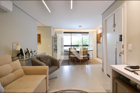 Sala de Estar de apartamento para alugar com 3 quartos, 92m² em Santa Efigênia, Belo Horizonte