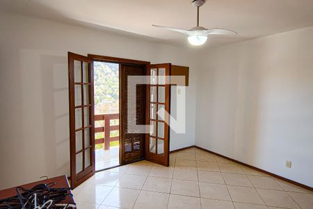 suite master de casa à venda com 3 quartos, 150m² em Anil, Rio de Janeiro